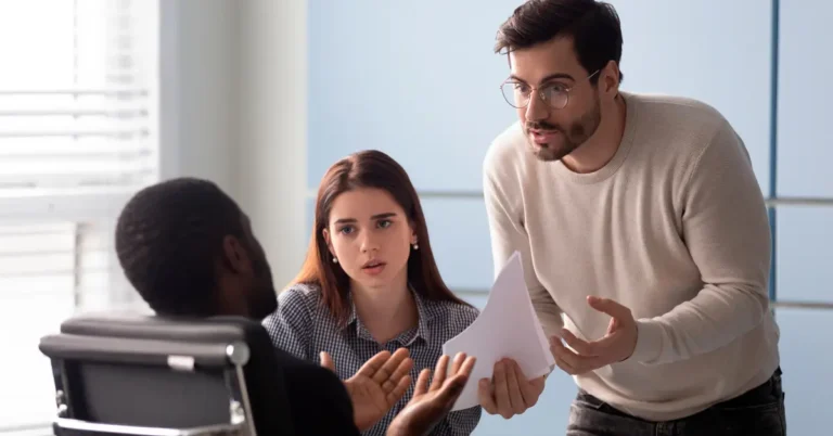 Entendendo o fenômeno das advertências em condomínios